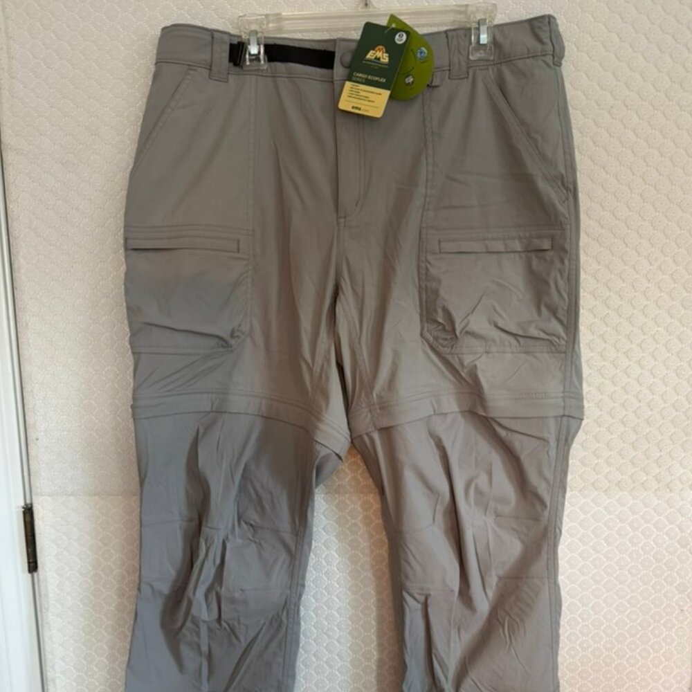 NWT EMS Eastern Mountain Sports Ecoflex Cargo Convertible Hiking Pants Sz 16